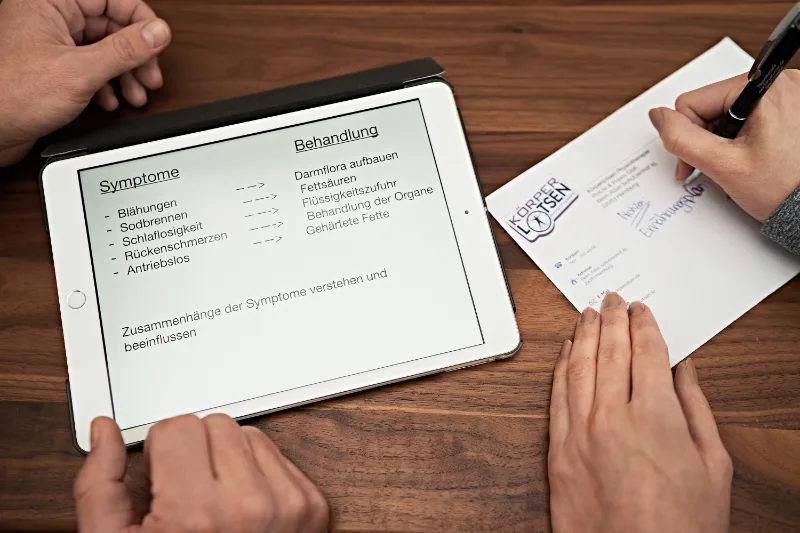 Individueller Ernährungsplan am Tablet bei Körperlotsen